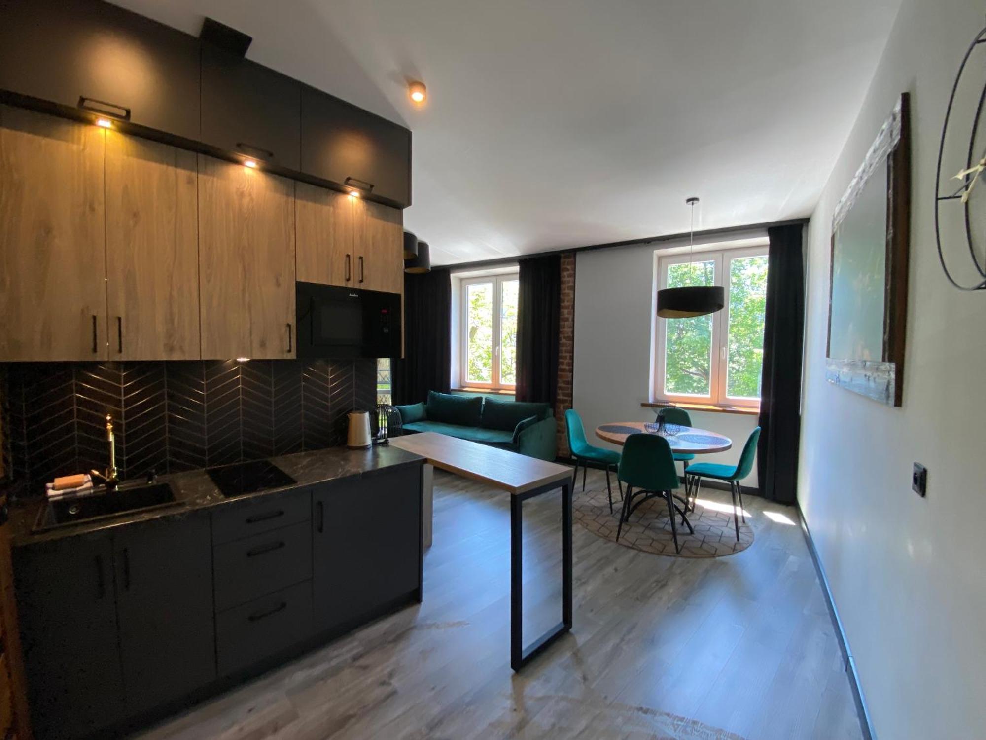 Apartamenty Zakopanepoleca - Krupowki Centrum Екстериор снимка