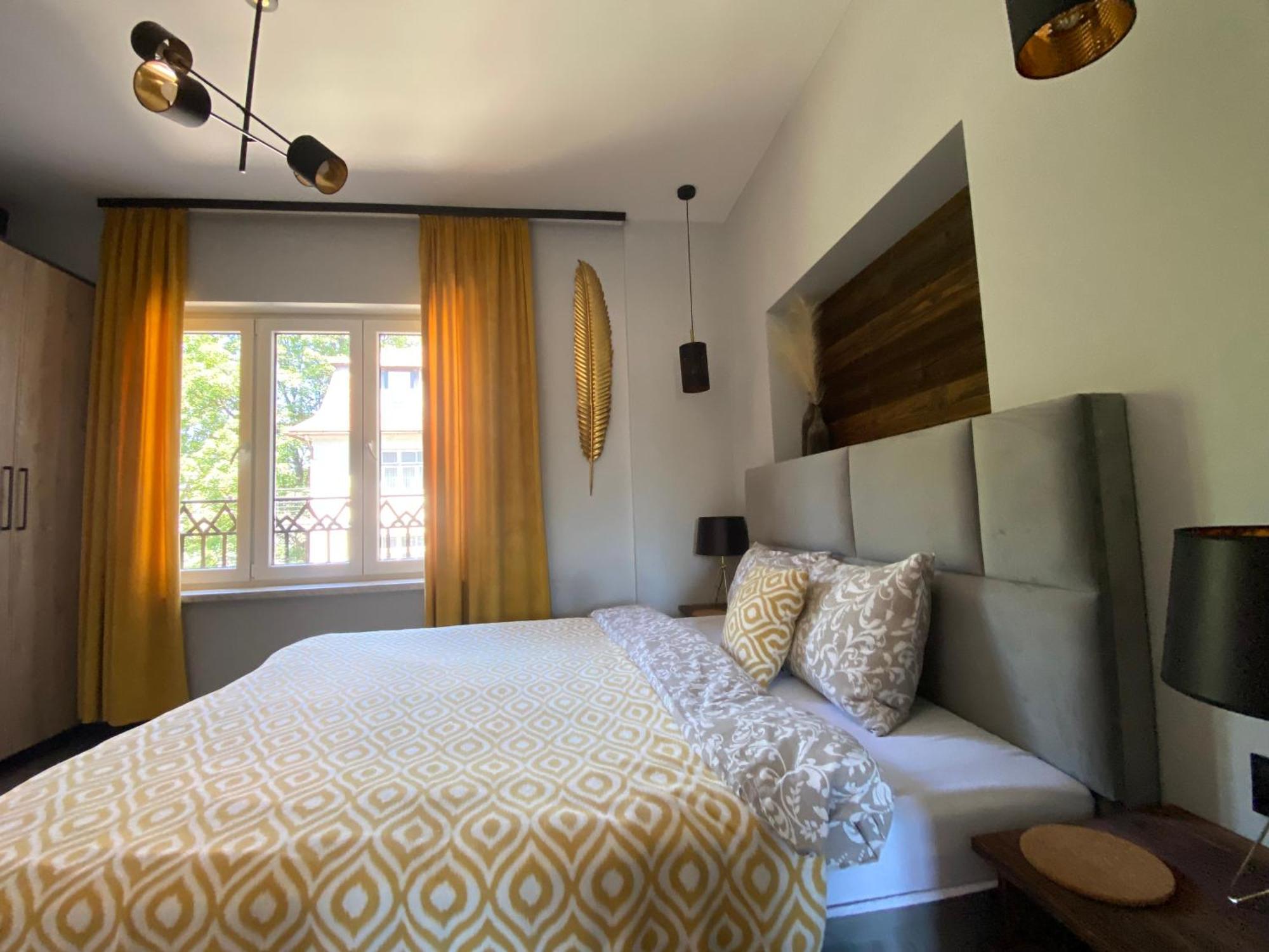 Apartamenty Zakopanepoleca - Krupowki Centrum Екстериор снимка