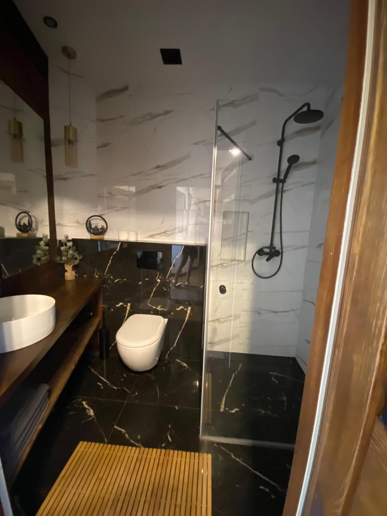 Apartamenty Zakopanepoleca - Krupowki Centrum Екстериор снимка