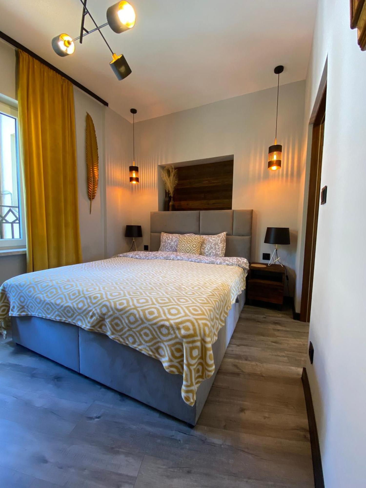 Apartamenty Zakopanepoleca - Krupowki Centrum Екстериор снимка